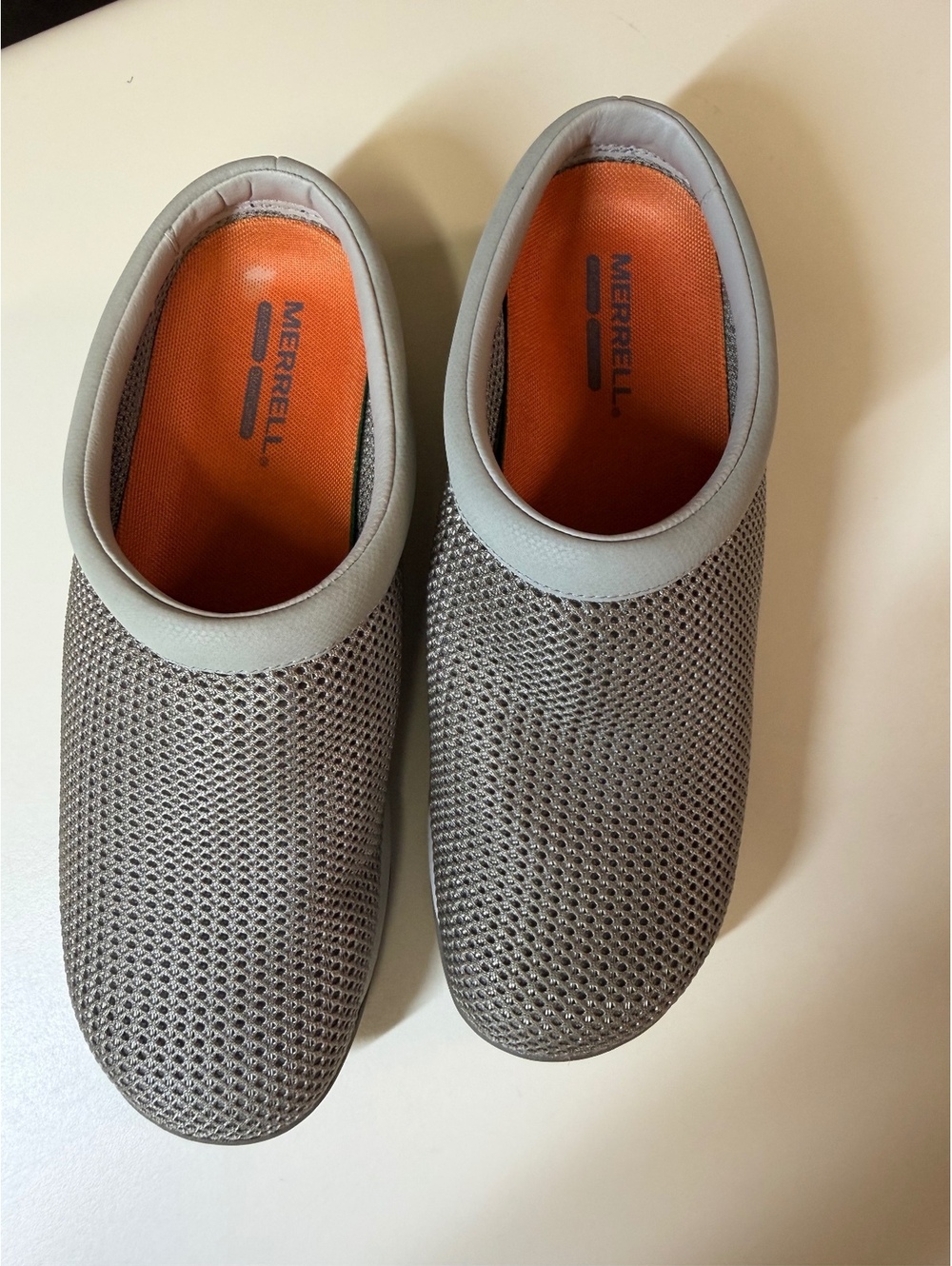 Merrell Gray Mesh Slip-On Clogs - Picture 2 of 9